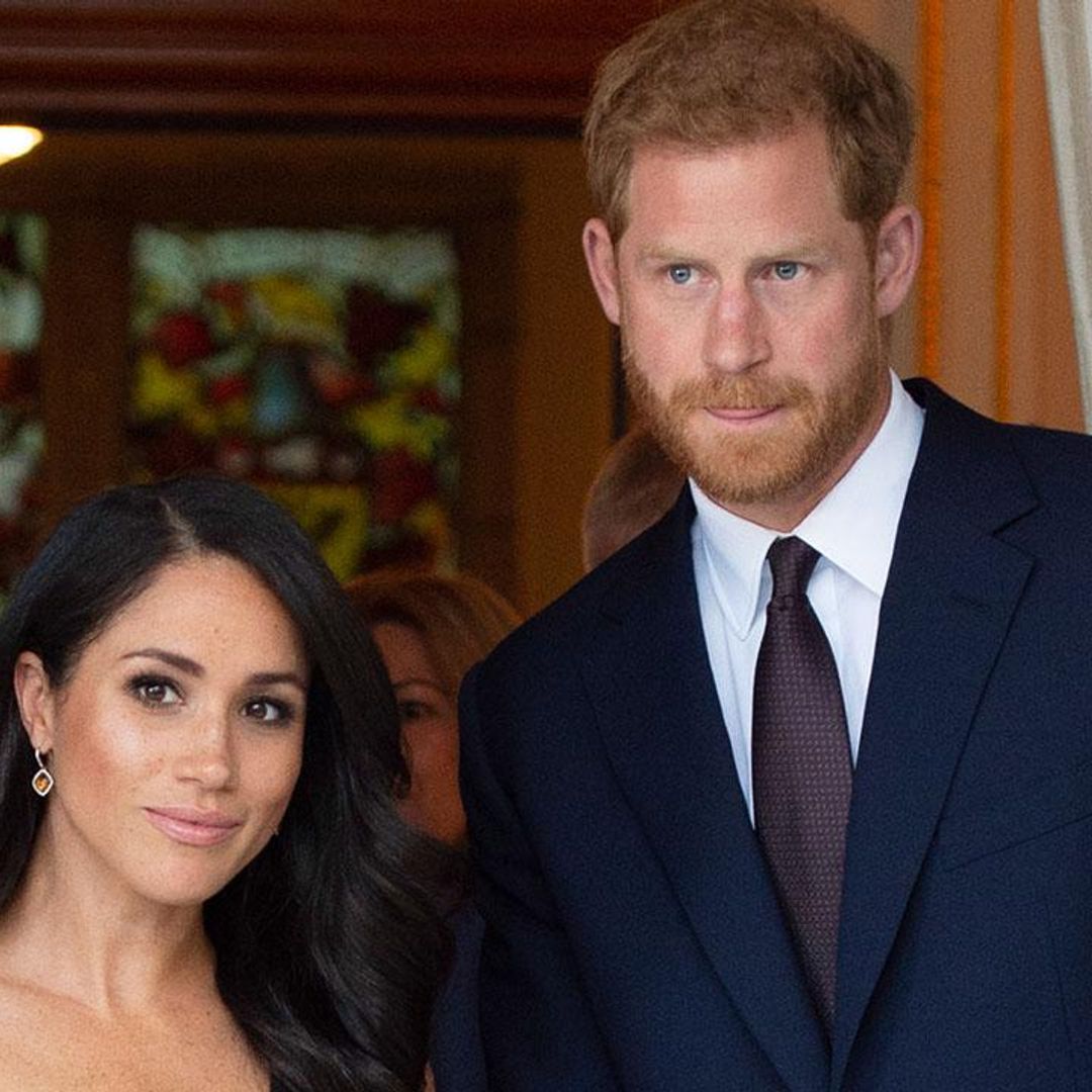 Harry y Meghan reaparecen en una cena para dos, al tiempo que se conoce que les quitan su casa en Inglaterra