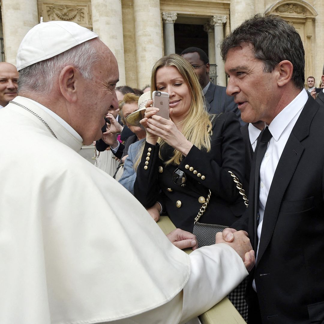 Antonio Banderas nos cuenta su encuentro con el papa argentino: 'Solidario, comprometido y valiente'