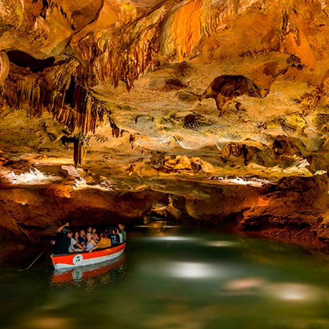 cuevas actividades espana spain
