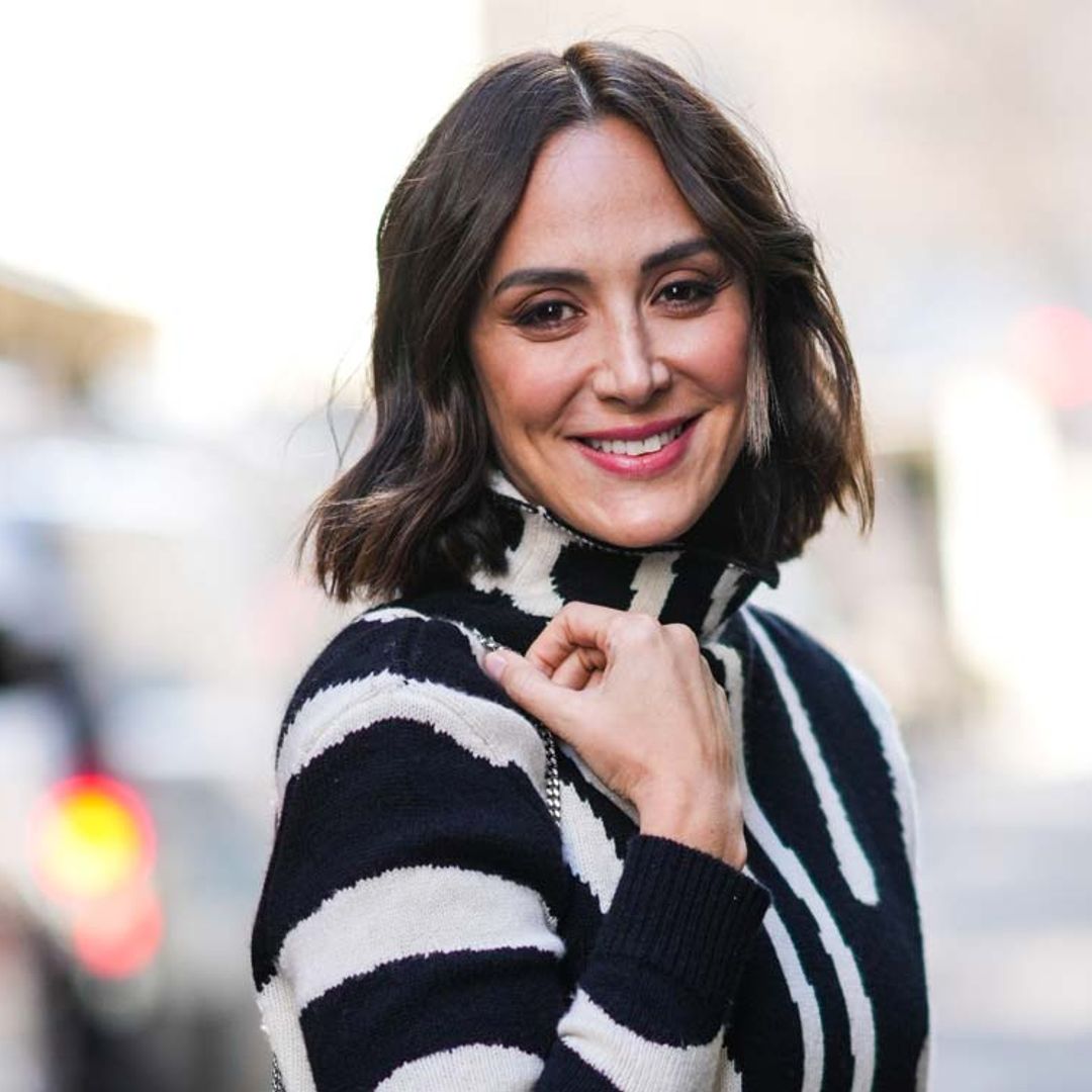 Tamara Falcó elige el uniforme de 'Gossip Girl' que nunca pasa de moda