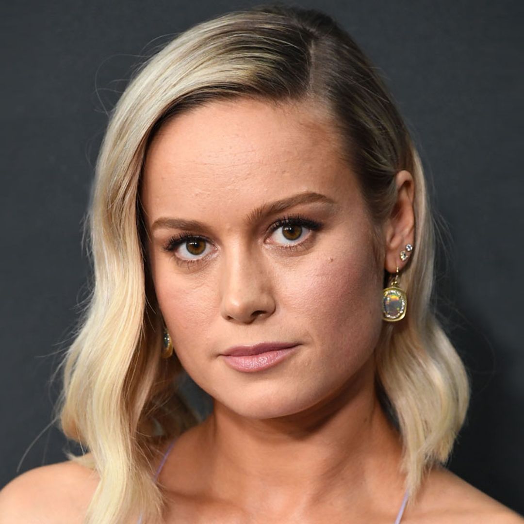 Brie Larson estrena look y se apunta al corte que reina esta primavera