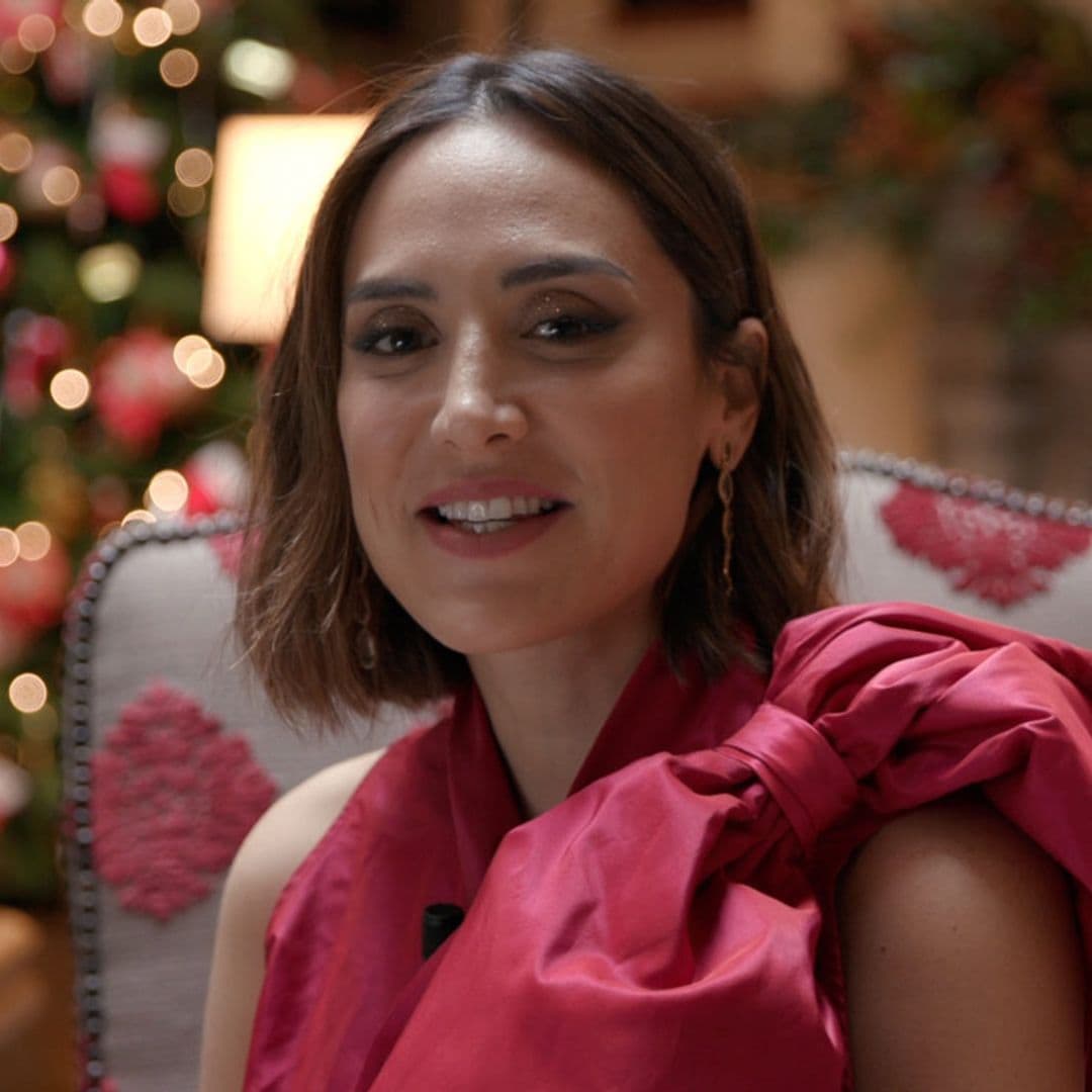 Cocinar con su madre, dar regalos a sus sobrinos... Tamara Falcó habla con ¡HOLA! de su momento navideño favorito