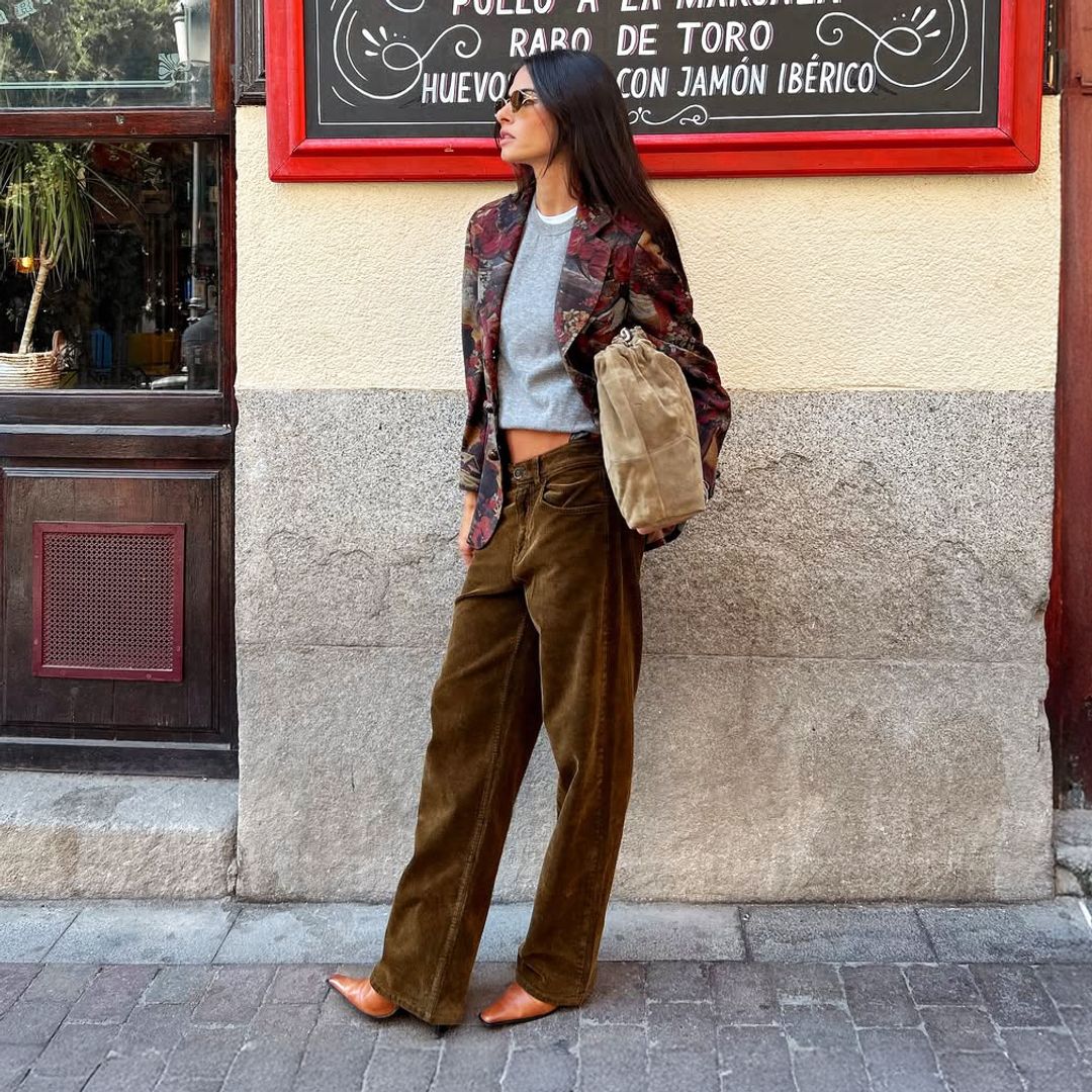 Cómo llevar botines marrones de lunes a domingo y vestir bien toda la semana