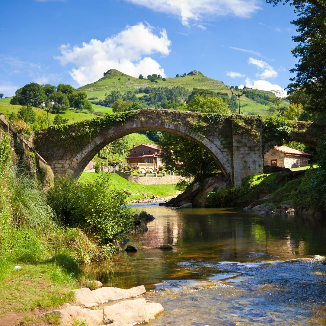 Los pueblos más bonitos en los valles pasiegos: ruta por la zona más auténtica de Cantabria