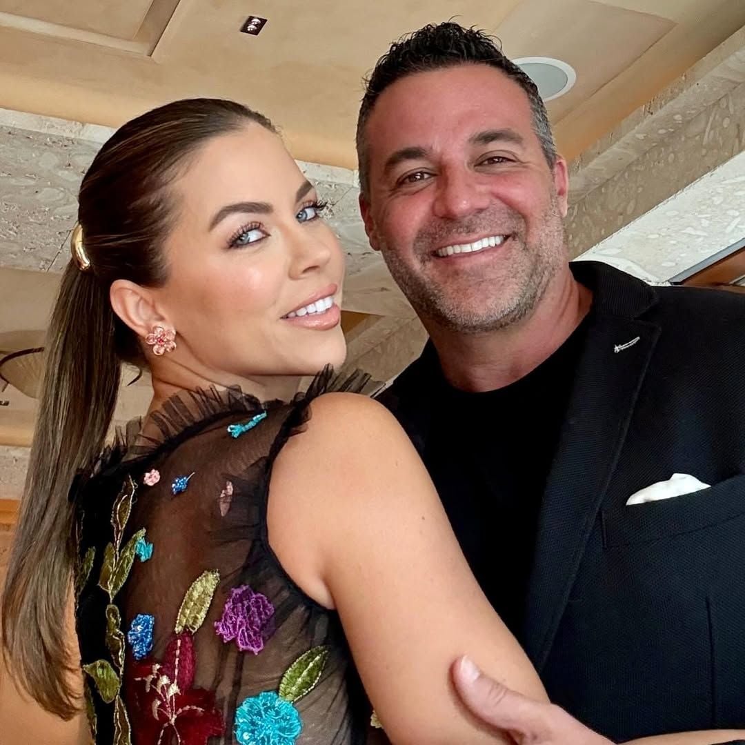 Ximena Duque celebra el cumpleaños de su esposo, en medio de un viaje familiar