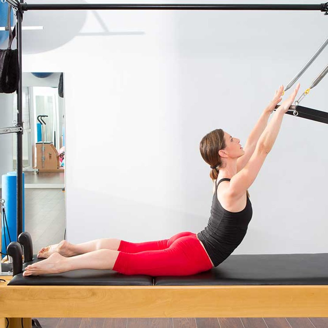 Pilates con máquinas vs. pilates suelo, ¿cuál prefieres?