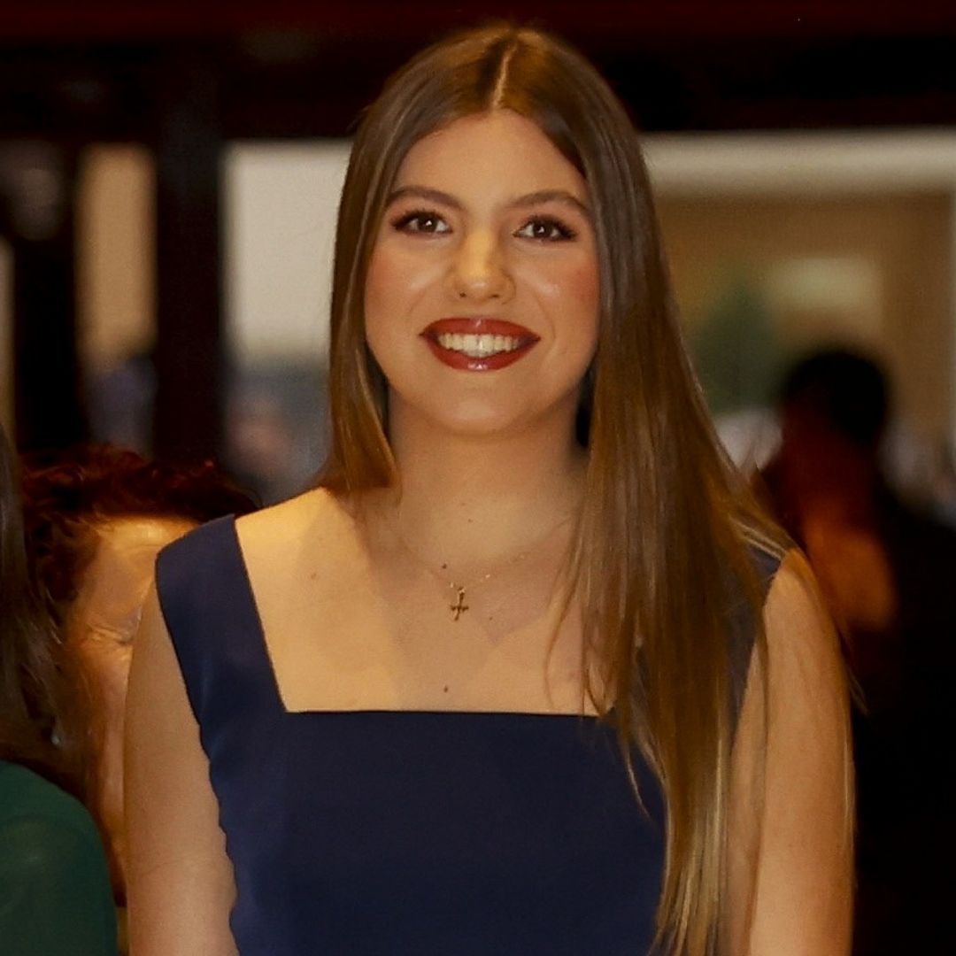 La infanta Sofía apuesta por el romanticismo con un vestido de volantes y afilados tacones