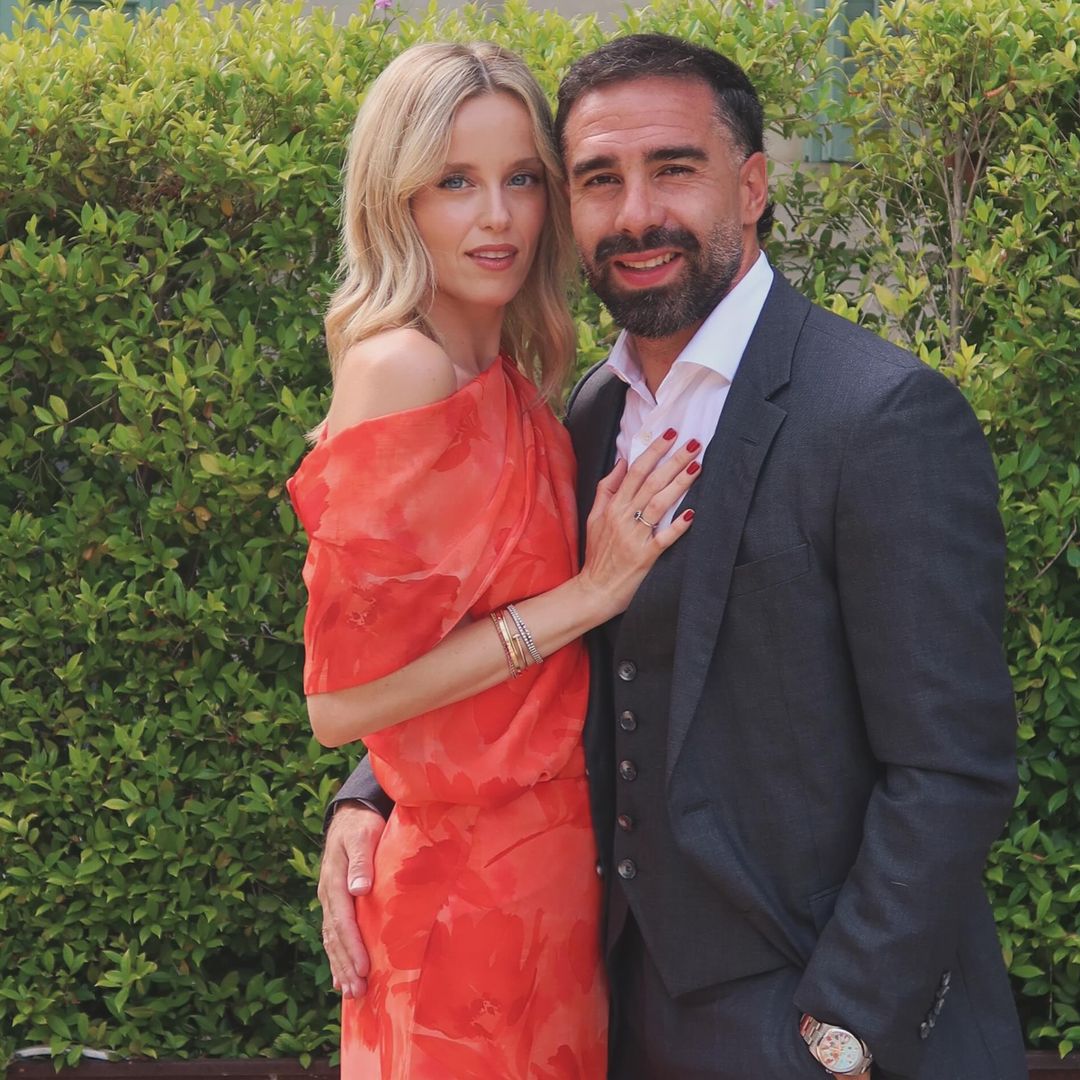 Así es la casa de 1.000 m² de Dani Carvajal en Madrid: lujo silencioso, madera, grandes ventanales y espacios para disfrutar en familia