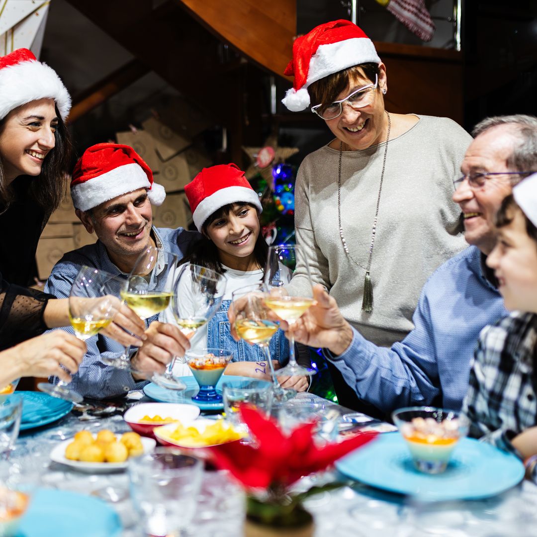 Adiós al estrés: dejamos la cena de Nochebuena en manos de 4 IA… y este es el sorprendente resultado