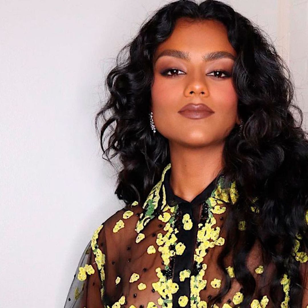 Simone Ashley reinventa la tendencia más bonita de 'Los Bridgerton'