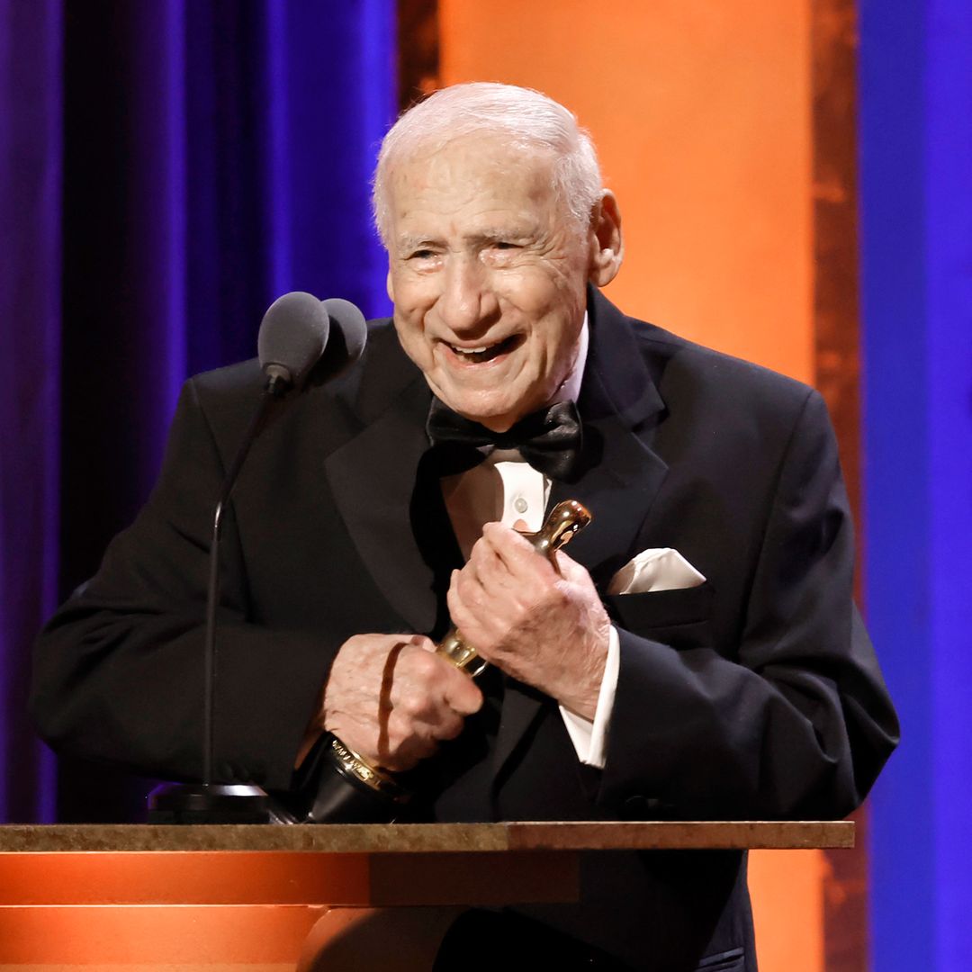 Mel Brooks cumple 100 años: la apasionante vida del genio de Hollywood que se niega a jubilarse