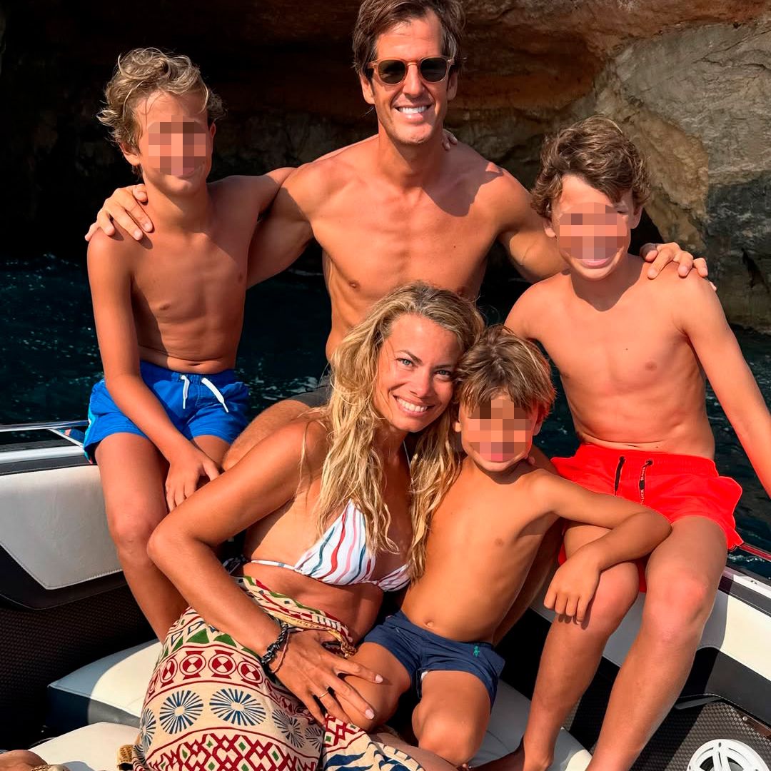Carla Goyanes pone fin a sus días en Ibiza con una foto familiar a las puertas de un durísimo aniversario