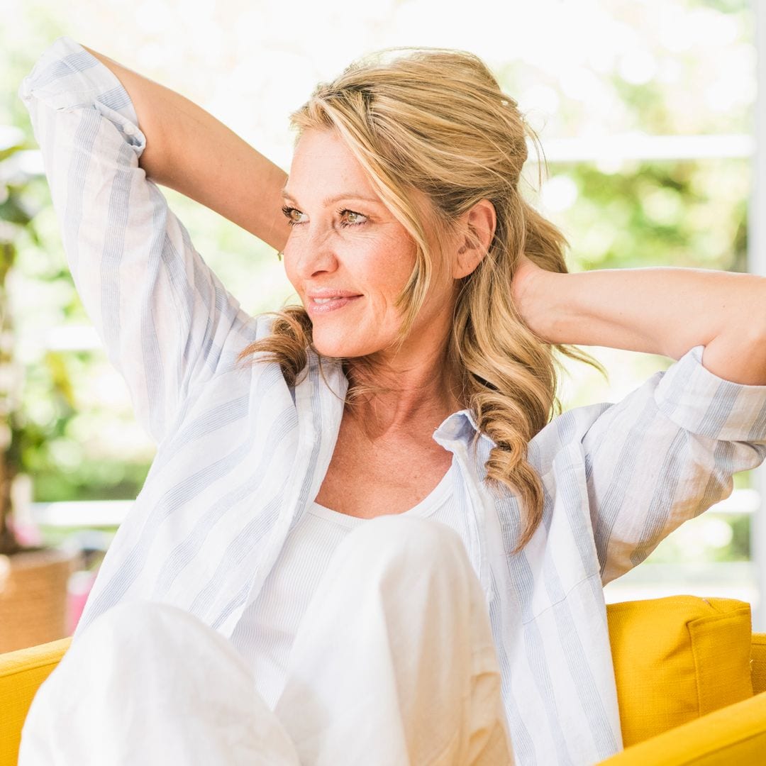 Descubre la mejor forma de frenar la caída del pelo en la menopausia con este tónico que está arrasando