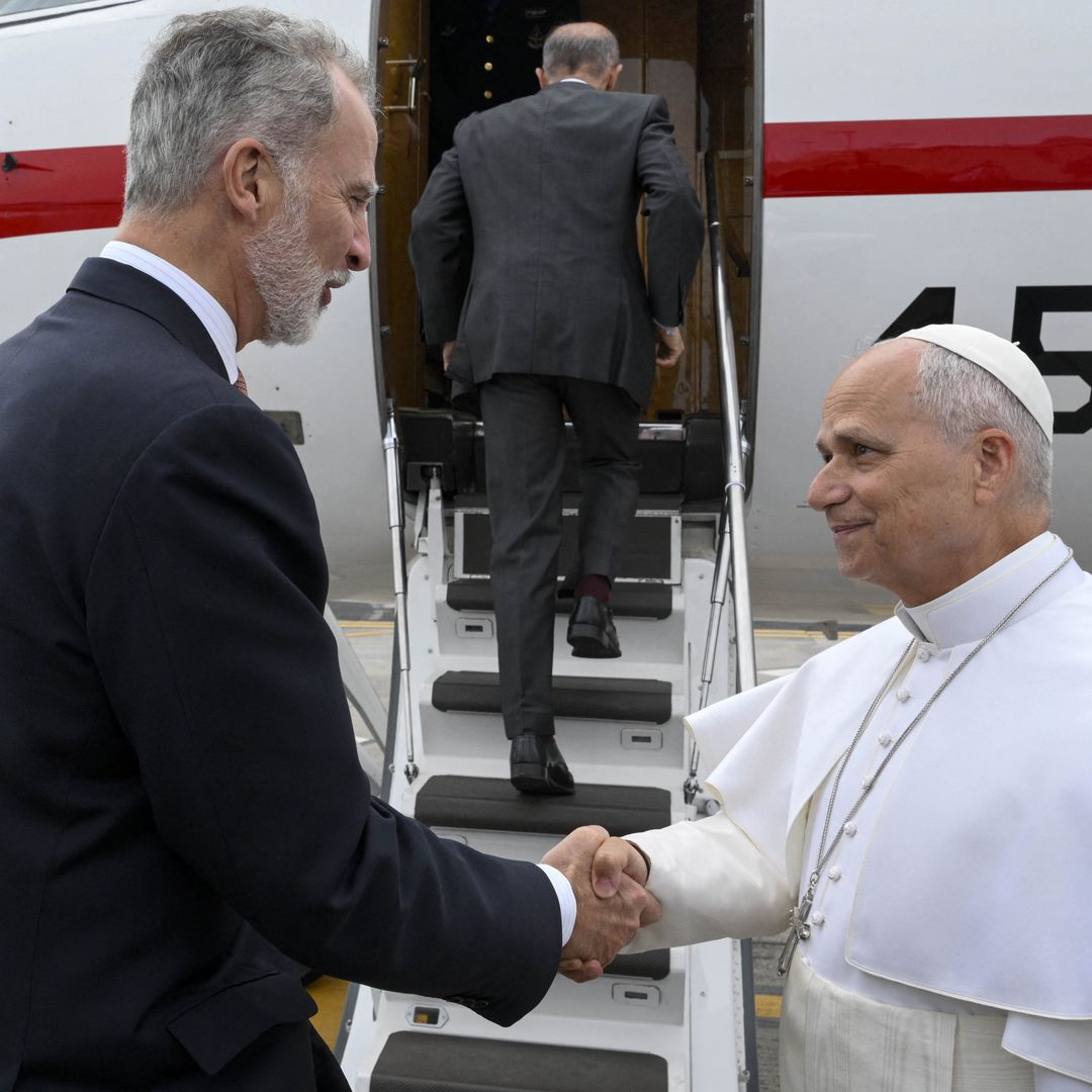 León XIV volvió a Roma en el Falcon de Casa Real tras detectar el rey Felipe una avería en el avión papal