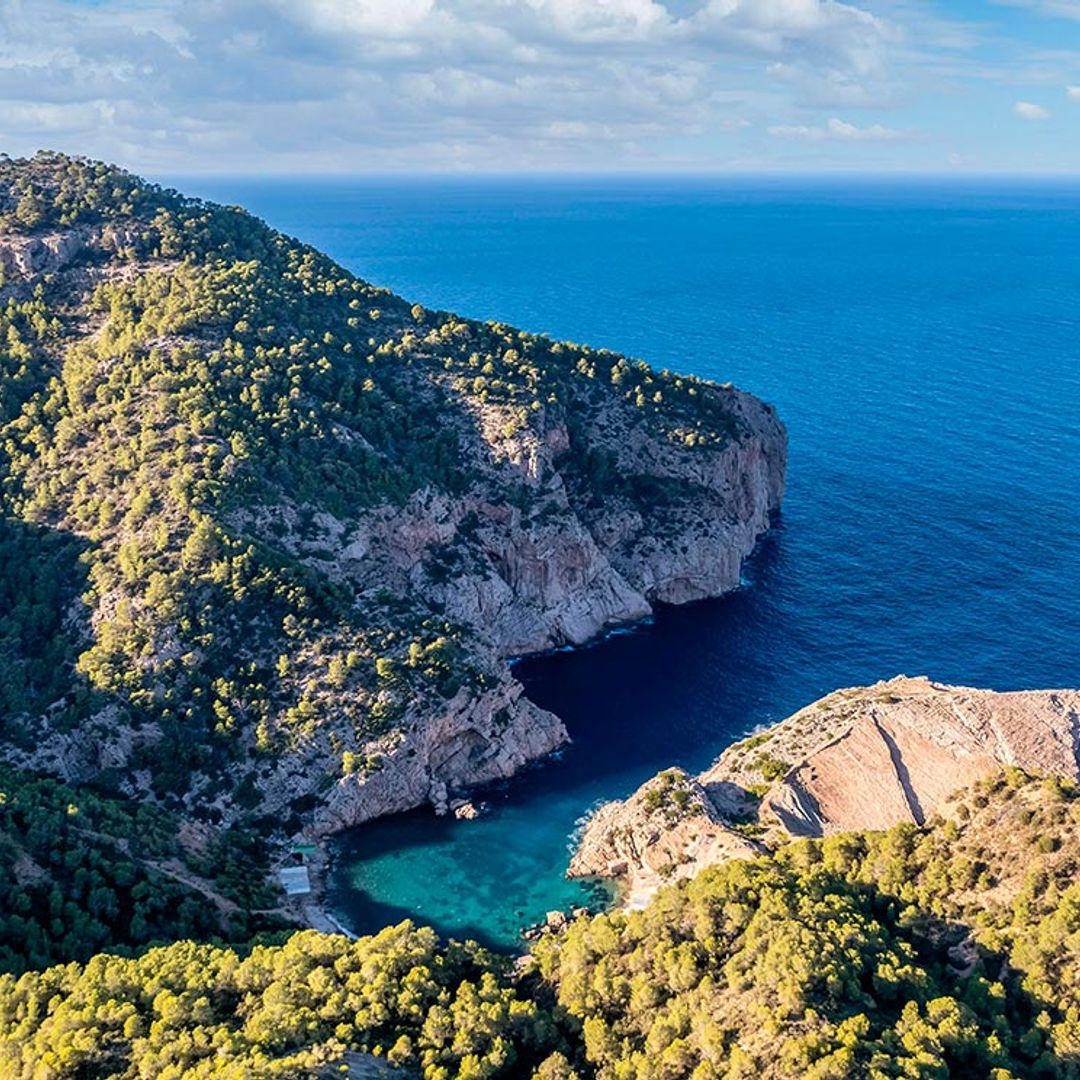 Los mejores senderos de Baleares acaban en calas paradisíacas