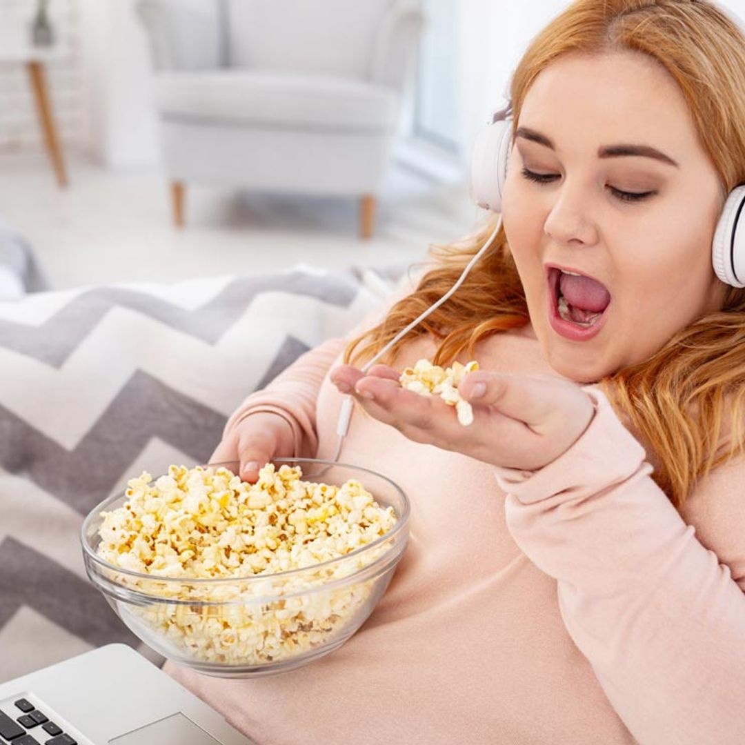 Así son los hábitos más frecuentes (y nada saludables) de las personas con obesidad