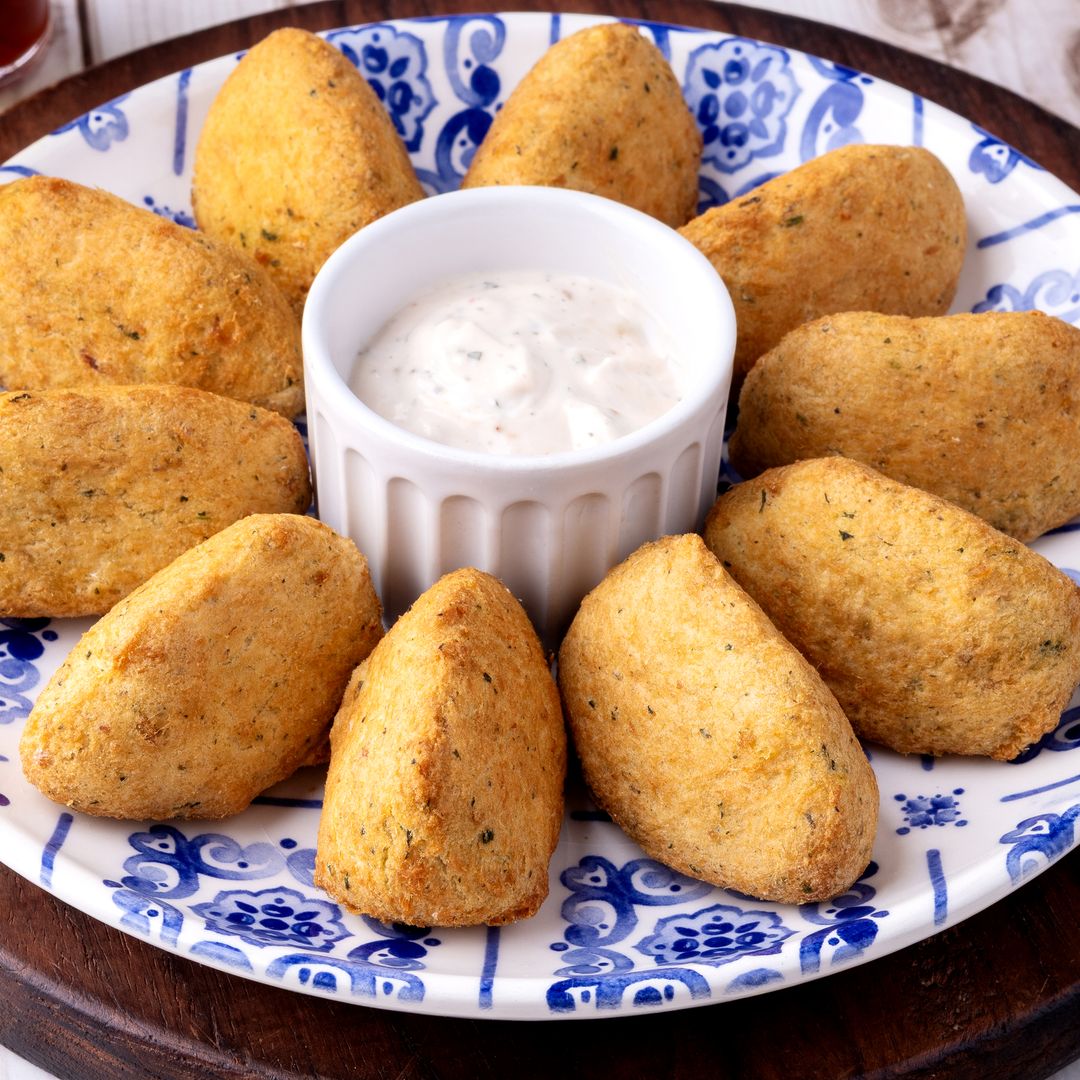 Buñuelos de bacalao al estilo portugués: sencillos, deliciosos y con aspecto de croqueta