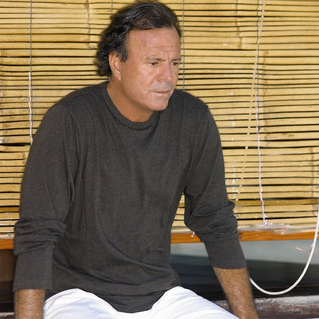 PRIMICIA. Desmentido urgente de Julio Iglesias sobre su estado de salud: "Está perfectamente"