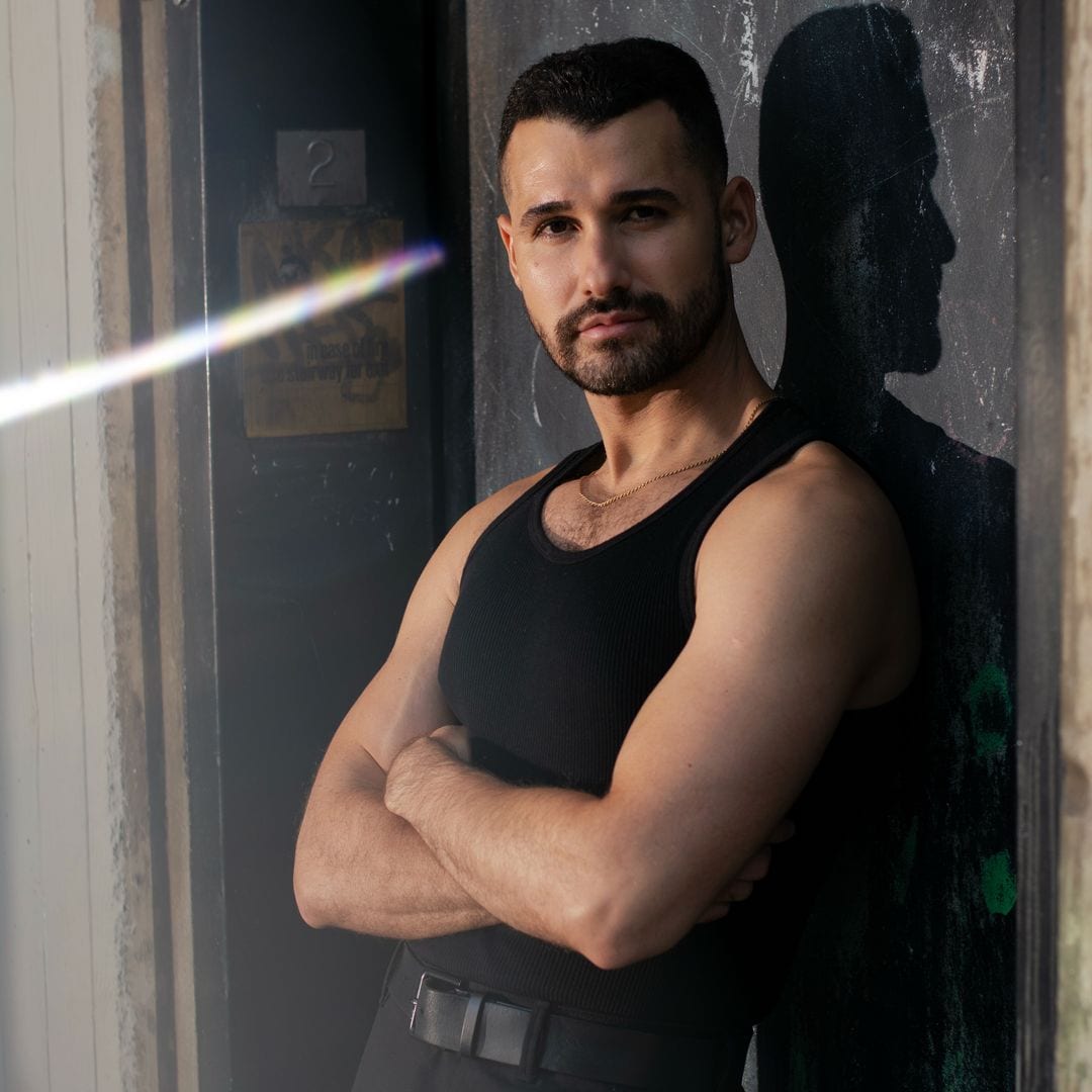 Carlo Arrechea, tras uno de sus papeles más desafiantes, confiesa: ‘Quiero contar historias que no se cuentan’