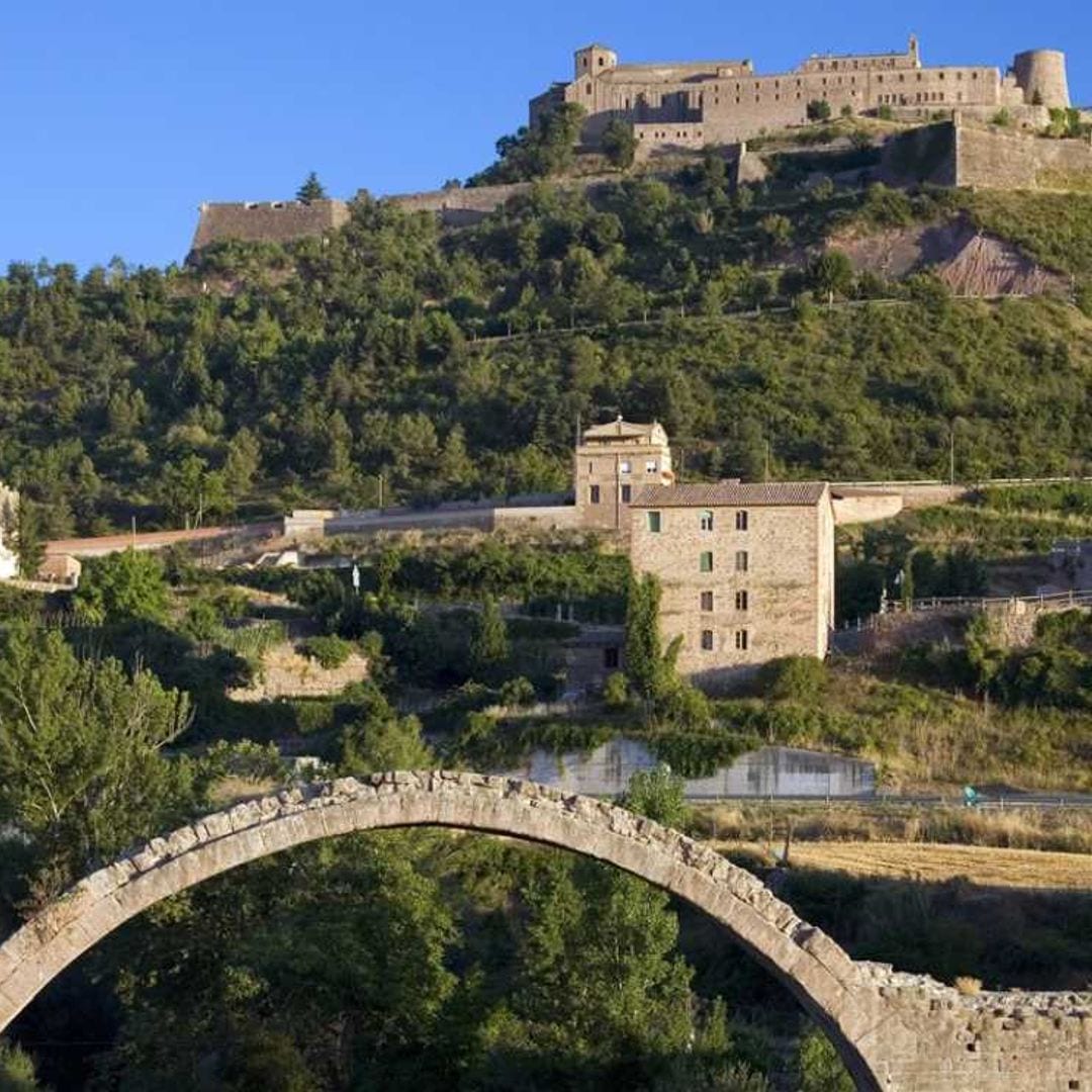 Viaje a la Edad Media en Cardona, un pueblo con mucho encanto