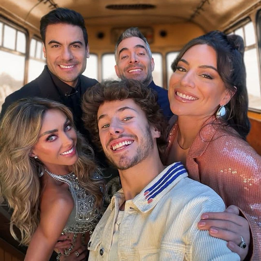 Anahí celebra por todo lo alto el regreso de '¿Quién es la Máscara?' con una gran fiesta junto a todo el elenco