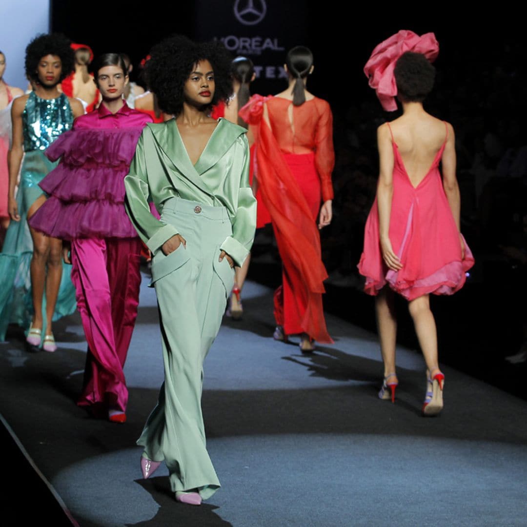 El desfile de Menchén Tomás