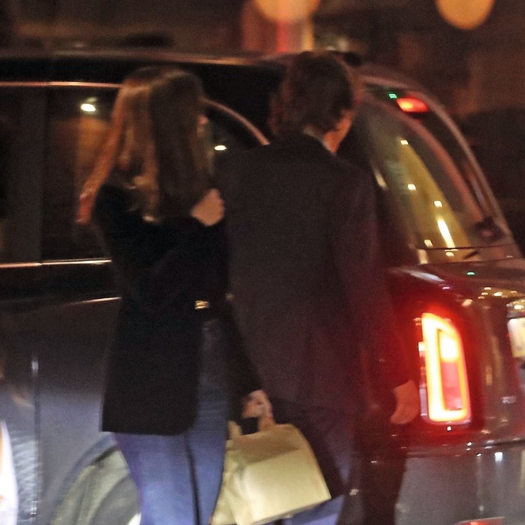 Ana de Armas y Tom Cruise HO+4204