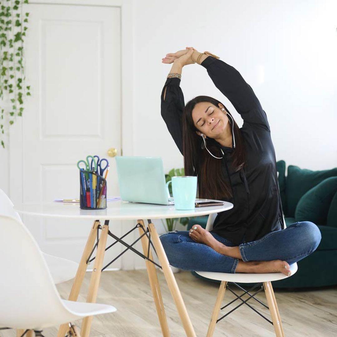 Estos ejercicios de yoga te ayudarán a calmarte si los nervios te superan
