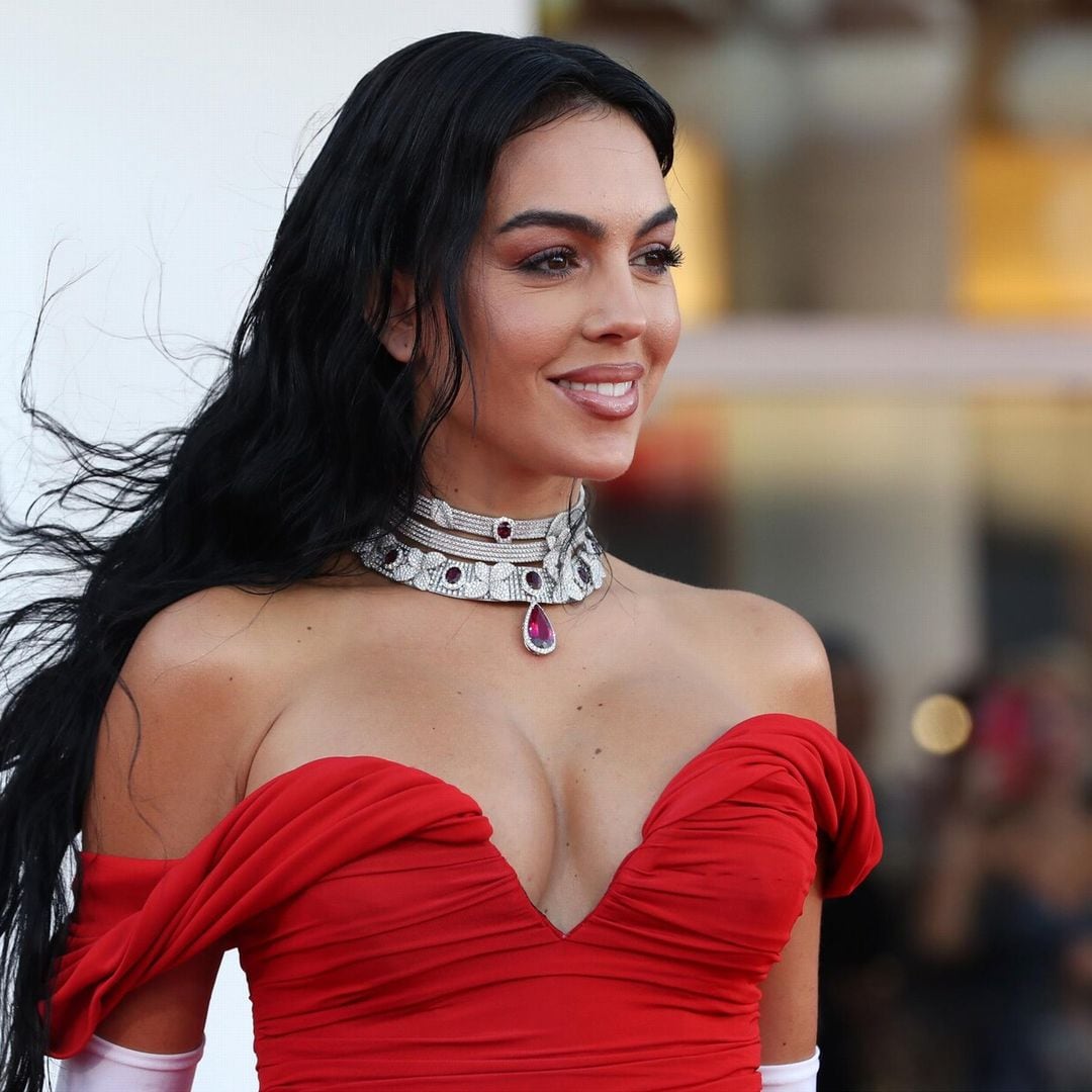 Georgina Rodríguez luce el mismo reloj que Rihanna usó en el Super Bowl