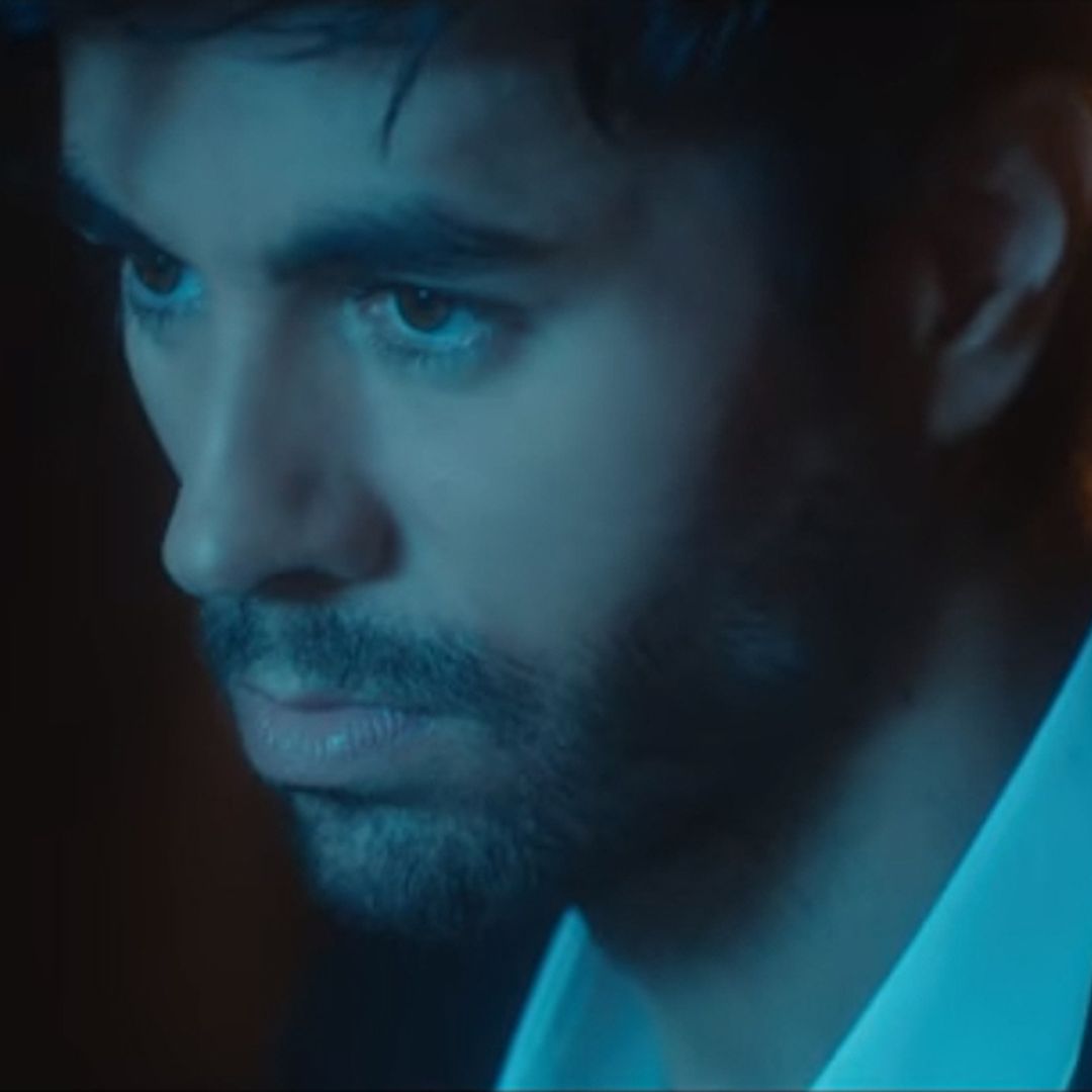 Enrique Iglesias está de estreno: escucha su nuevo single 'El Baño'