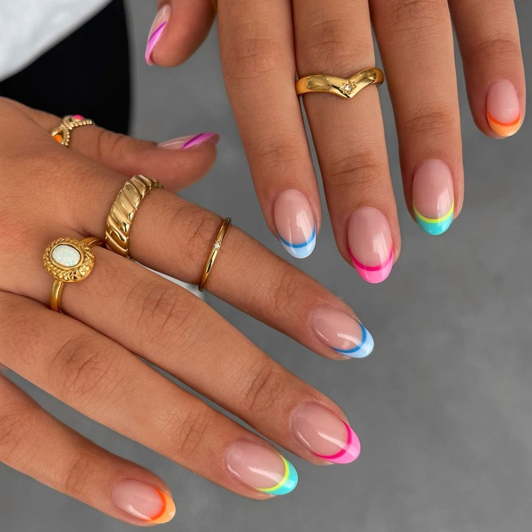 Las manicuras almendradas que estilizan tus manos y son tendencia este verano