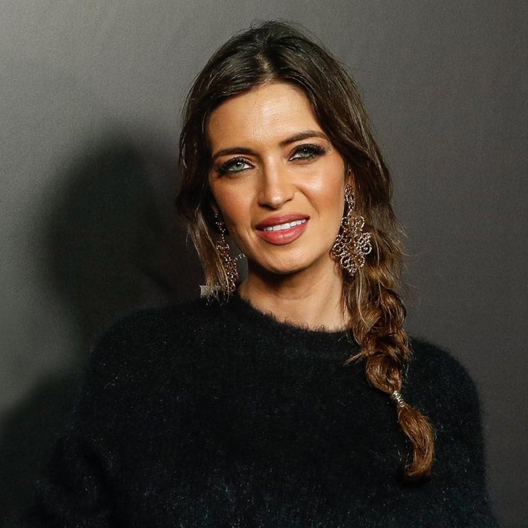 La última compra de Sara Carbonero en Zara: el vestido de punto más elegante