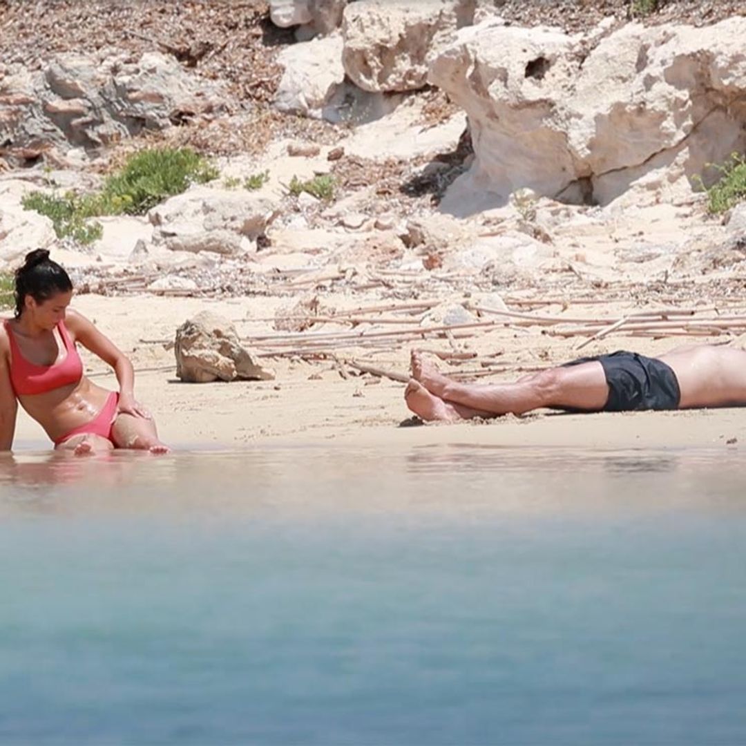 María Pedraza y Jaime Lorente, amor y relax en Formentera