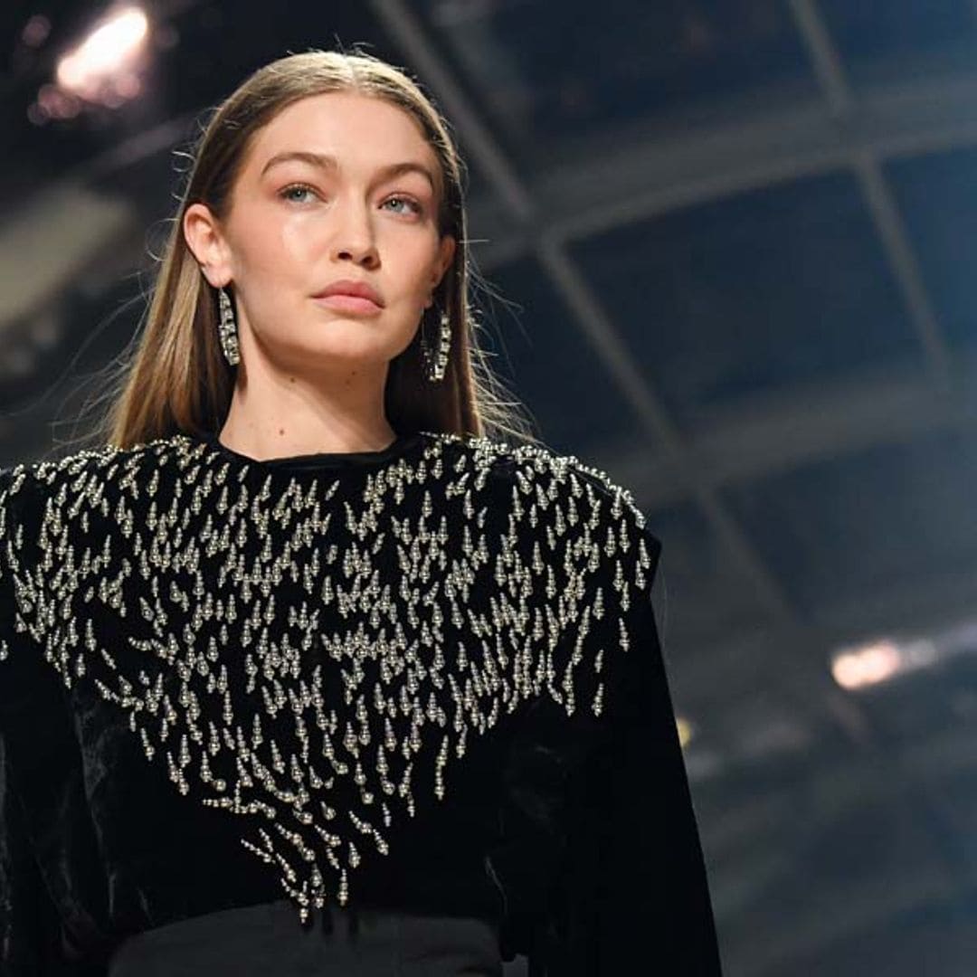 Se llaman vaqueros 'balloon' y son la apuesta cómoda por la que Gigi Hadid ha olvidado las mallas
