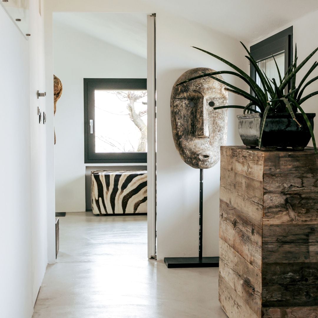Acceso a una de las habitaciones