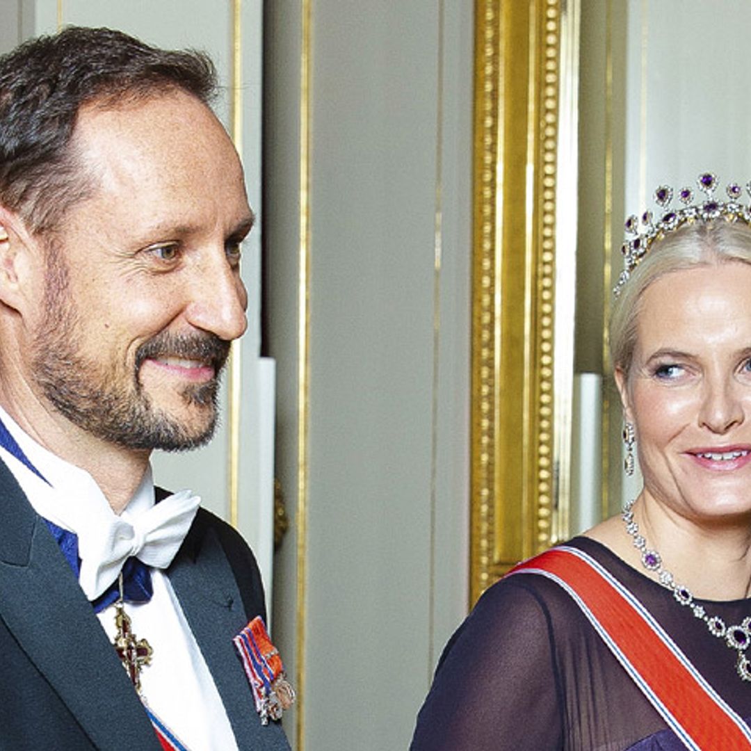 Mette-Marit de Noruega reaparece tras anunciar que padece fibrosis pulmonar