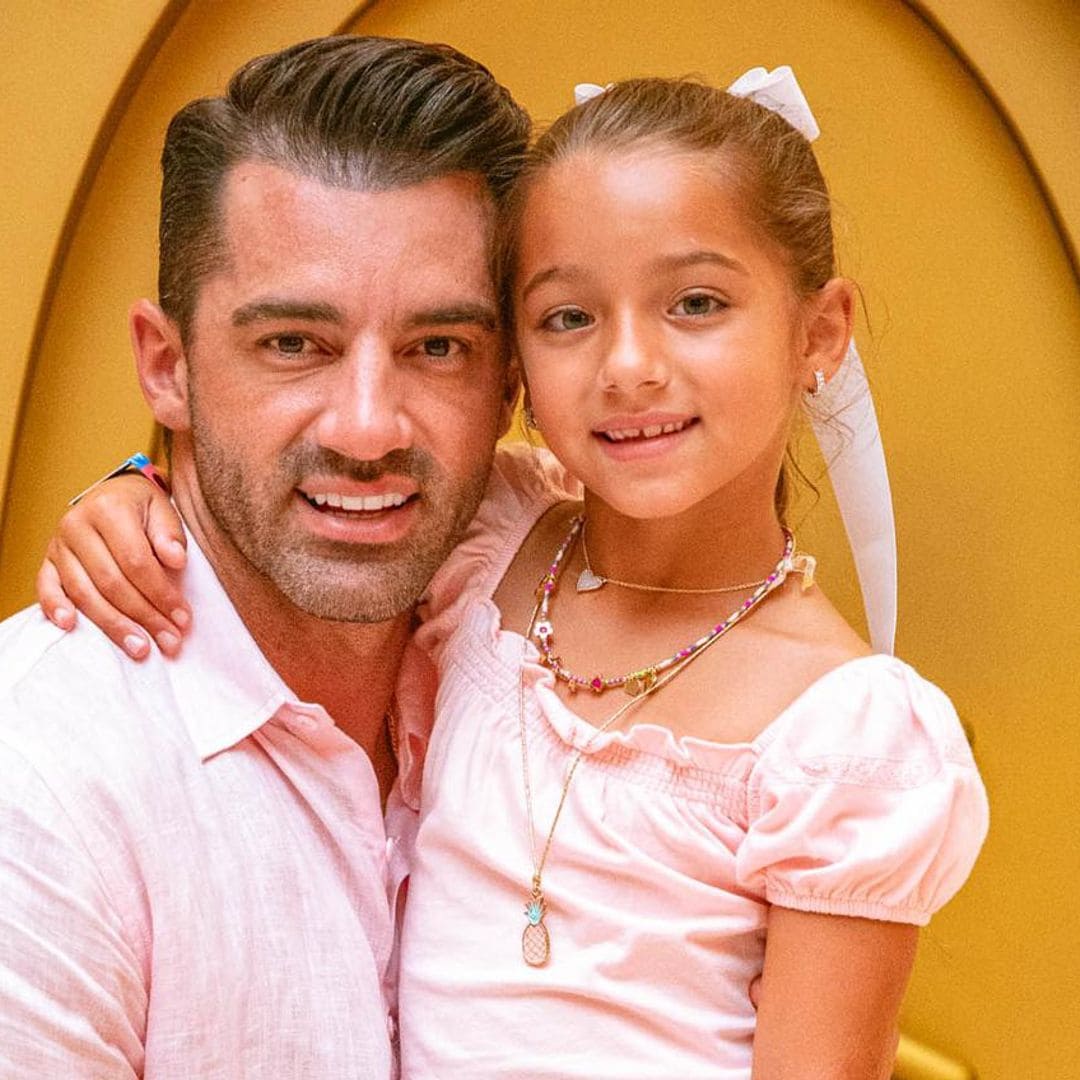 Toni Costa y su hija Alaïa arrancan sus vacaciones de verano