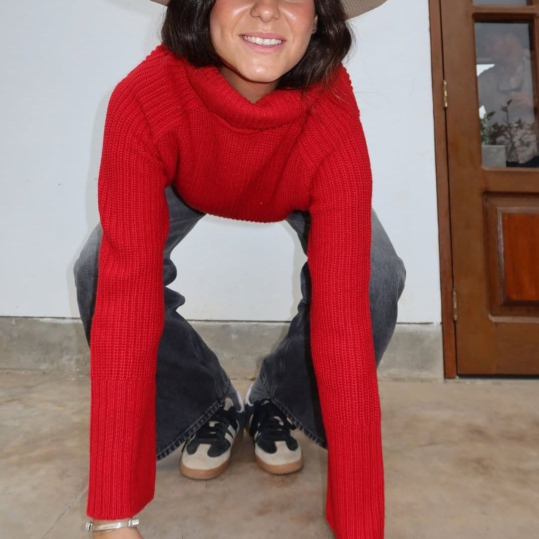 Las de Victoria Federica y otras zapatillas cómodas que arrasan este otoño de 2025 entre las españolas