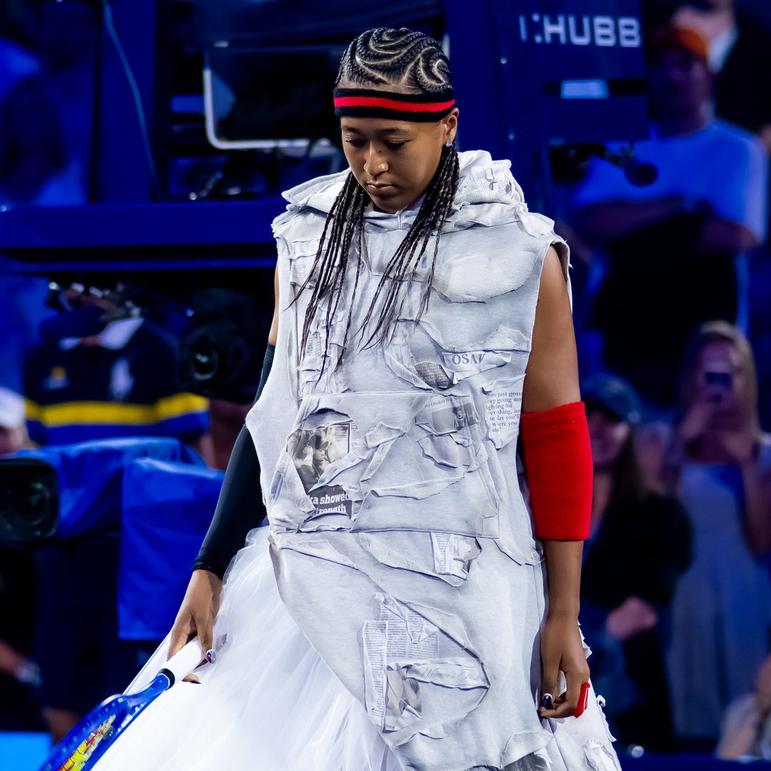 Naomi Osaka le rindió homenaje al basquetbolista Allen Iverson.