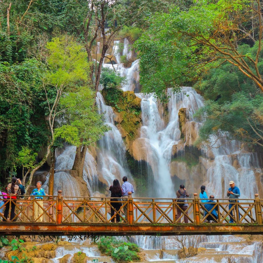 Cascada en Luang Prabang, Laos