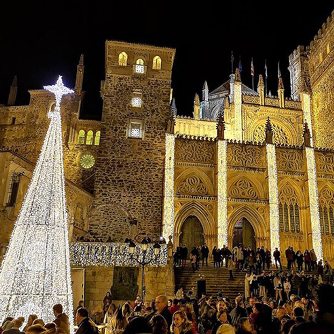 Guadalupe, el pueblo extremeño de la Navidad que va a dar las campanadas