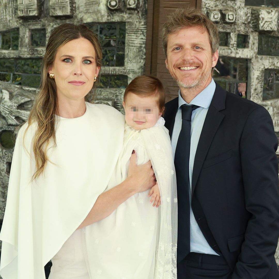 Las fotos más bonitas del bautizo de la cuarta hija de Álvaro de la Lama y Emilia Alfaro