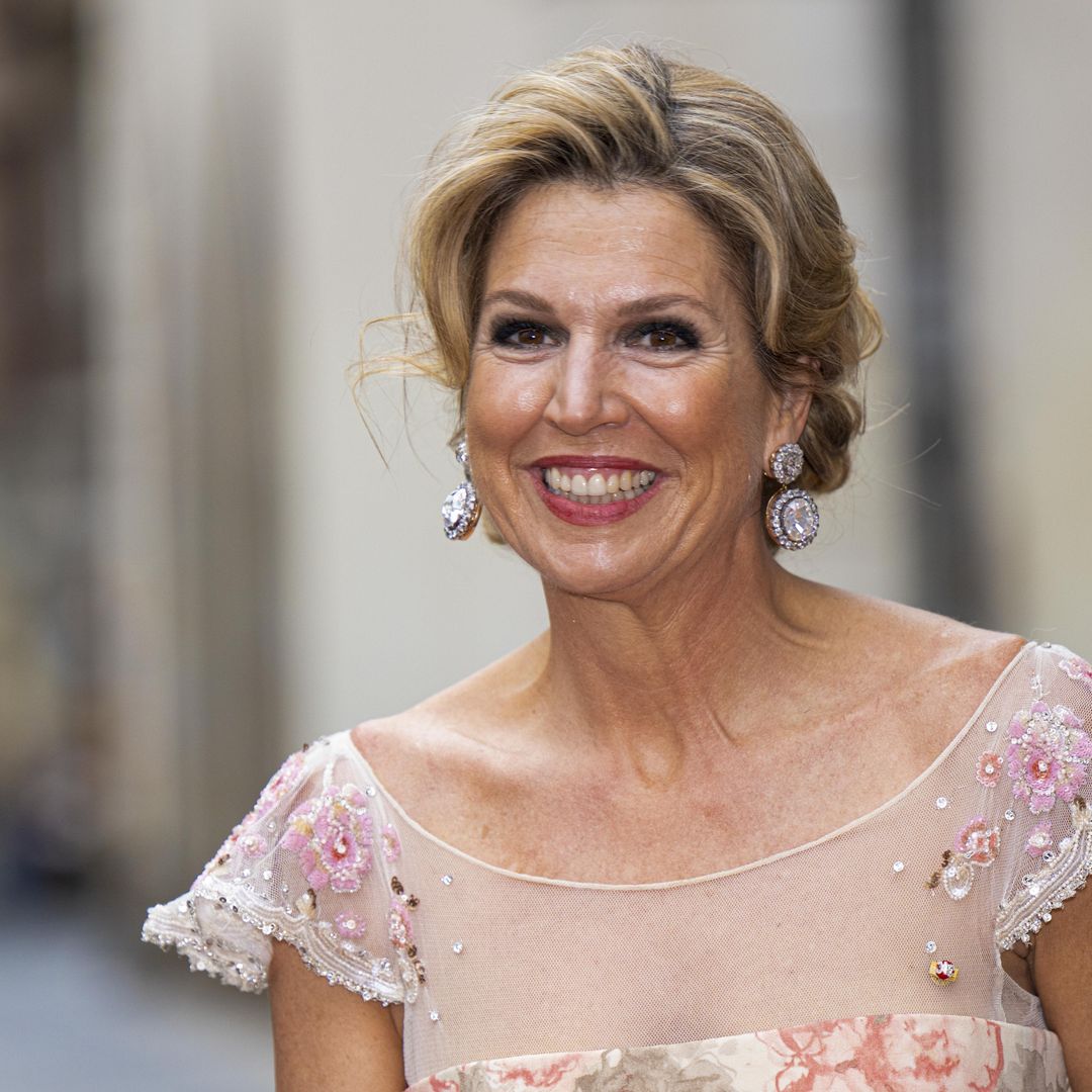 Máxima de Holanda recicla una silueta de impacto que le vimos hace 15 años