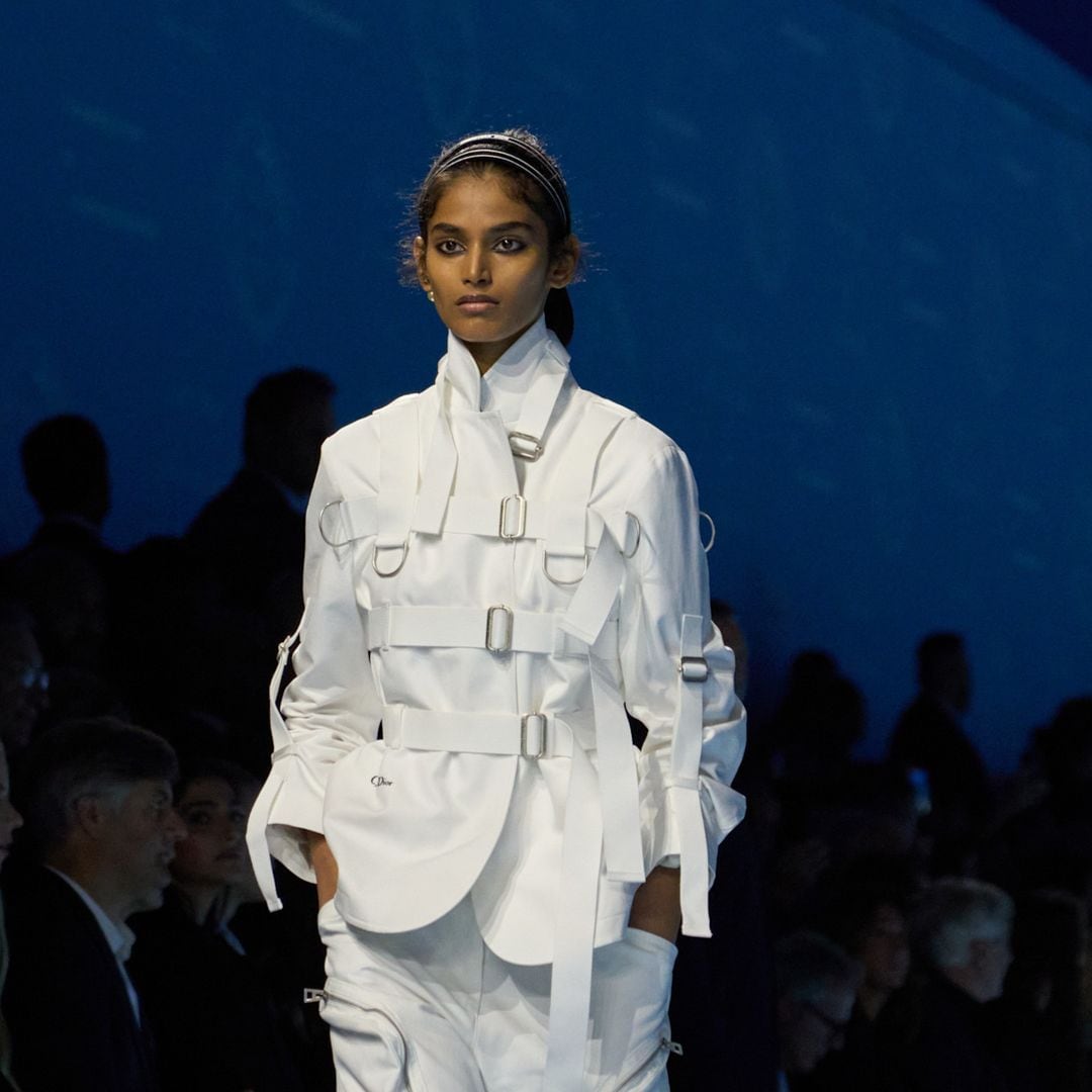 Conoce a Bhavitha Mandava, la modelo descubierta en el metro que ahora desfila para Chanel