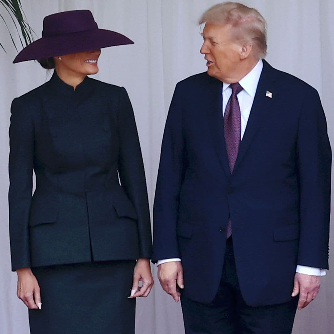 Melania Trump impone estilo a su llegada al Reino Unido con un traje de Alta Costura