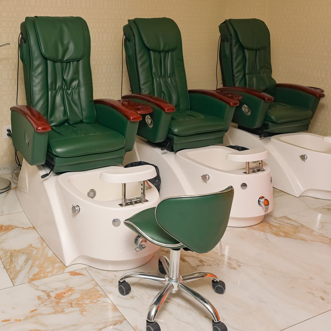 De pies a cabeza, tu cuerpo disfrutará una dosis de bienestar en DM Salón. 