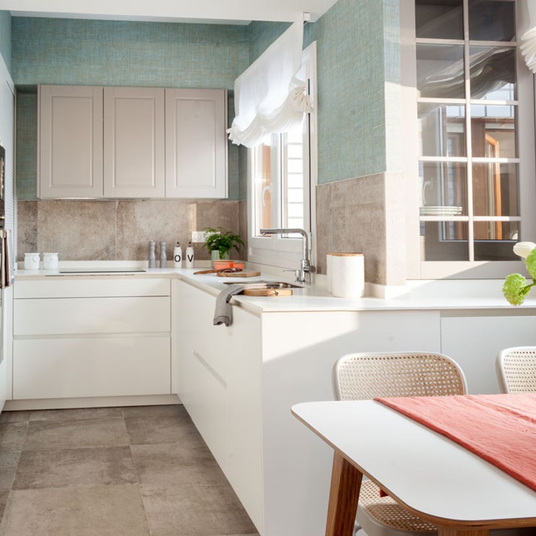 Ideas para decorar cocinas estrechas