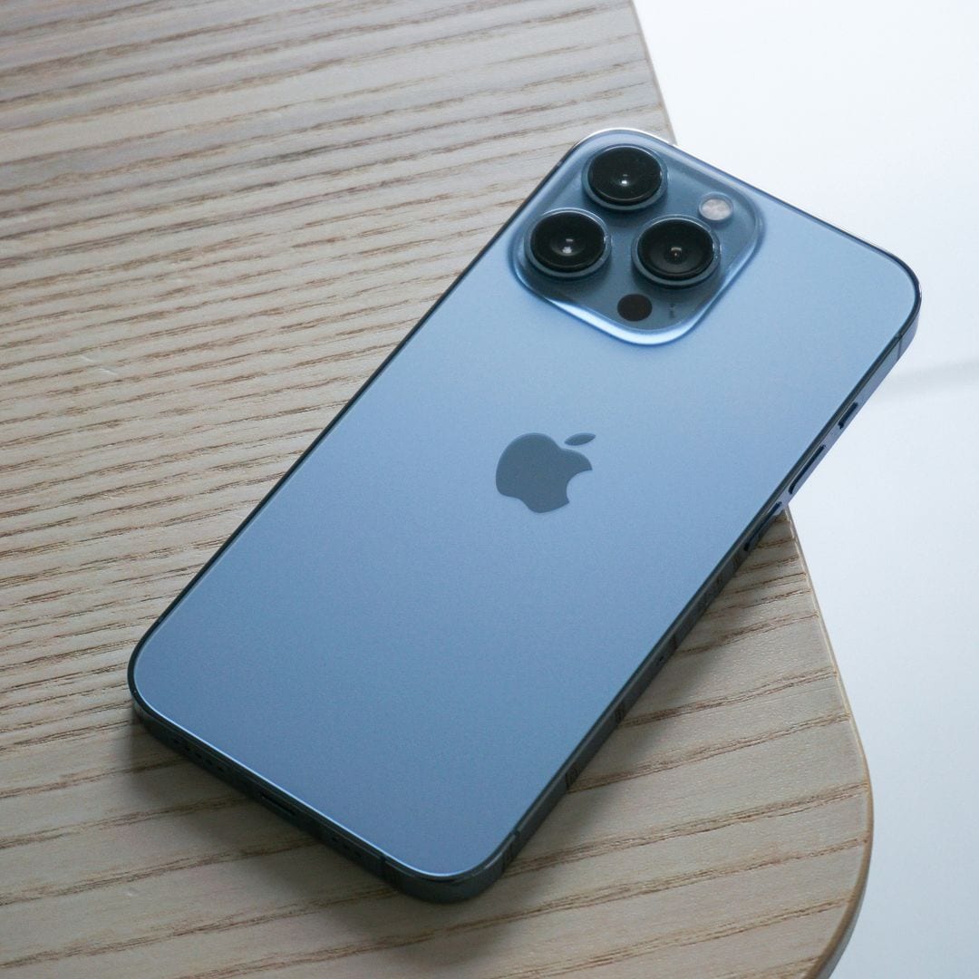 iPhone 14 vs. iPhone 15: te cuento todo lo que necesitas saber para elegir entre uno u otro