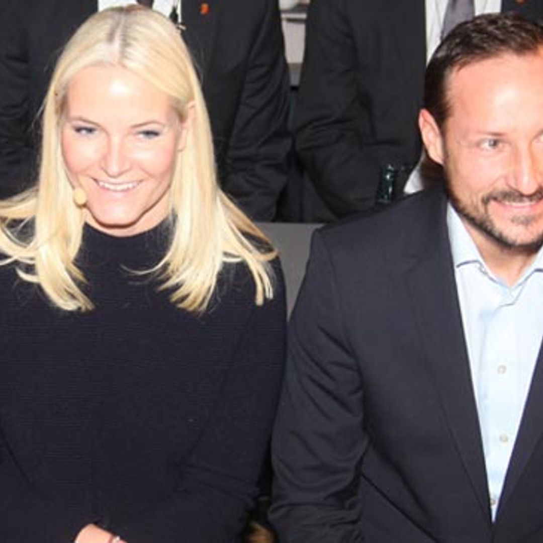 Mette-Marit de Noruega sufre un accidente el día de su 14º aniversario de boda
