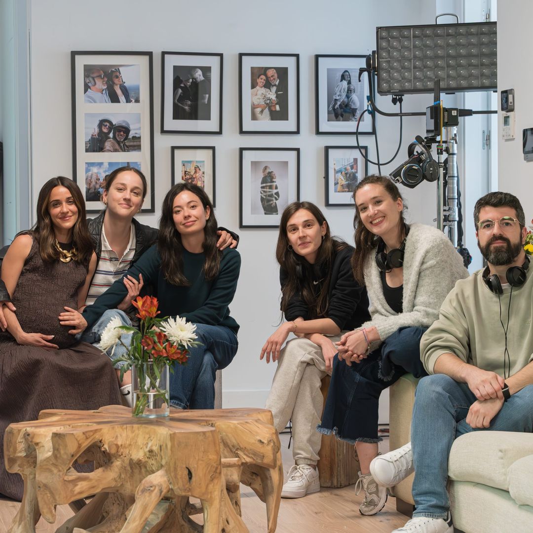 Macarena García y Anna Castillo vuelven a unirse en una serie que mezcla humor, drama y nostalgia